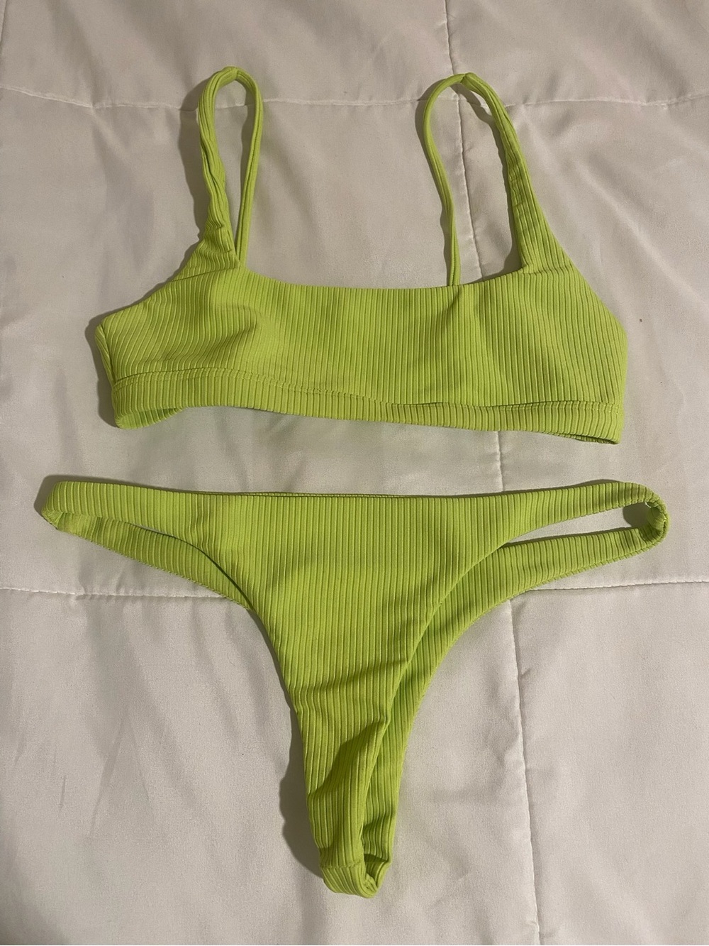 BENOA BODY PETITE GREEN RIBBED TOP + BOTTOM WOMENS